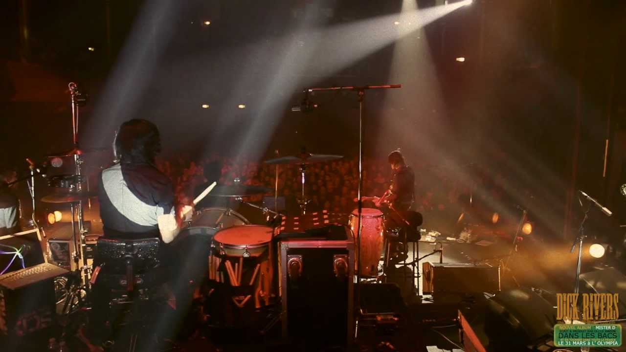 DICK RIVERS @ CASINO DE PARIS performing 