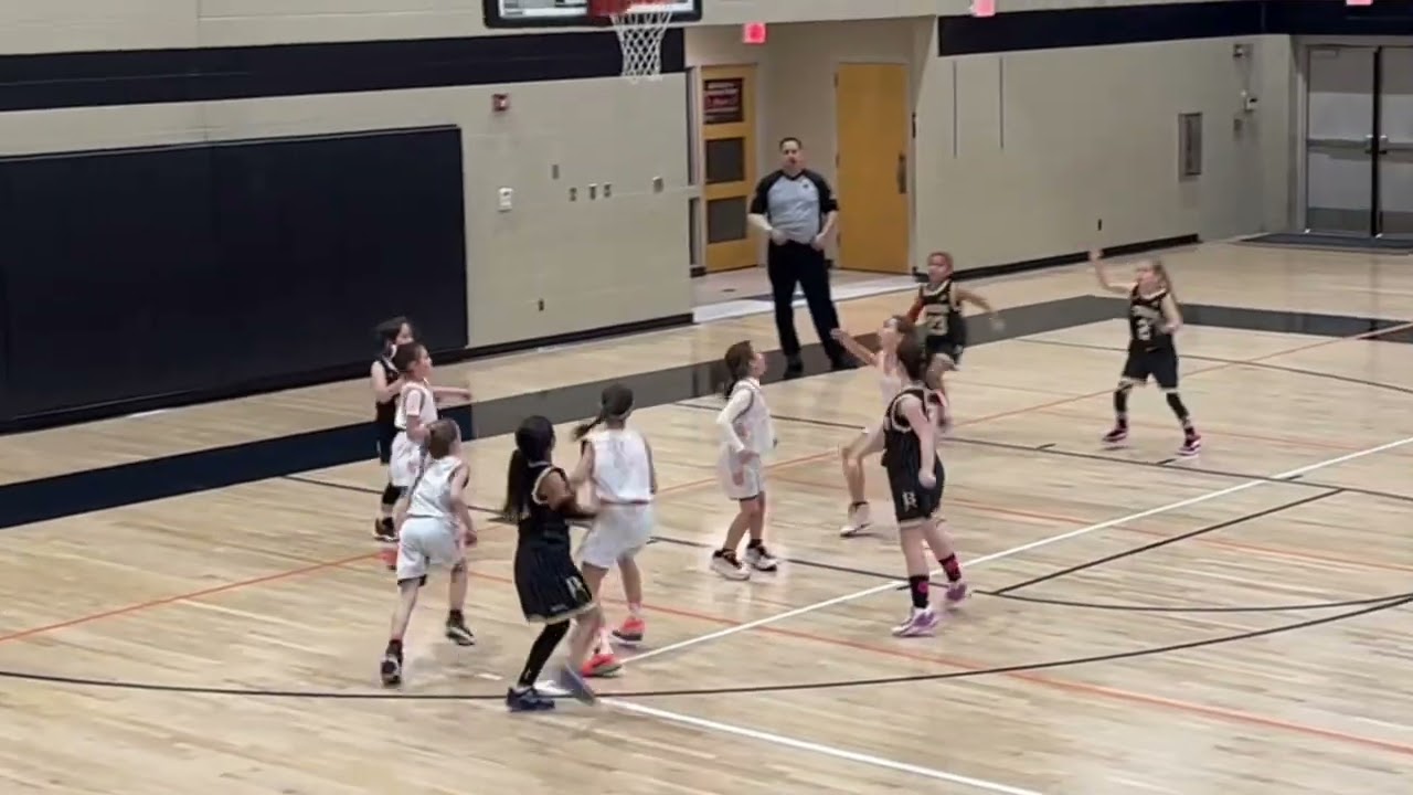 Jor'Dynn & Ko'Bee down another undefeated team 26-12 #foryoupage #foru #viral #youthsports #wnba