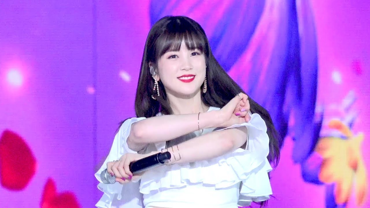 180802 KMF 에이핑크 박초롱 LUV 직캠