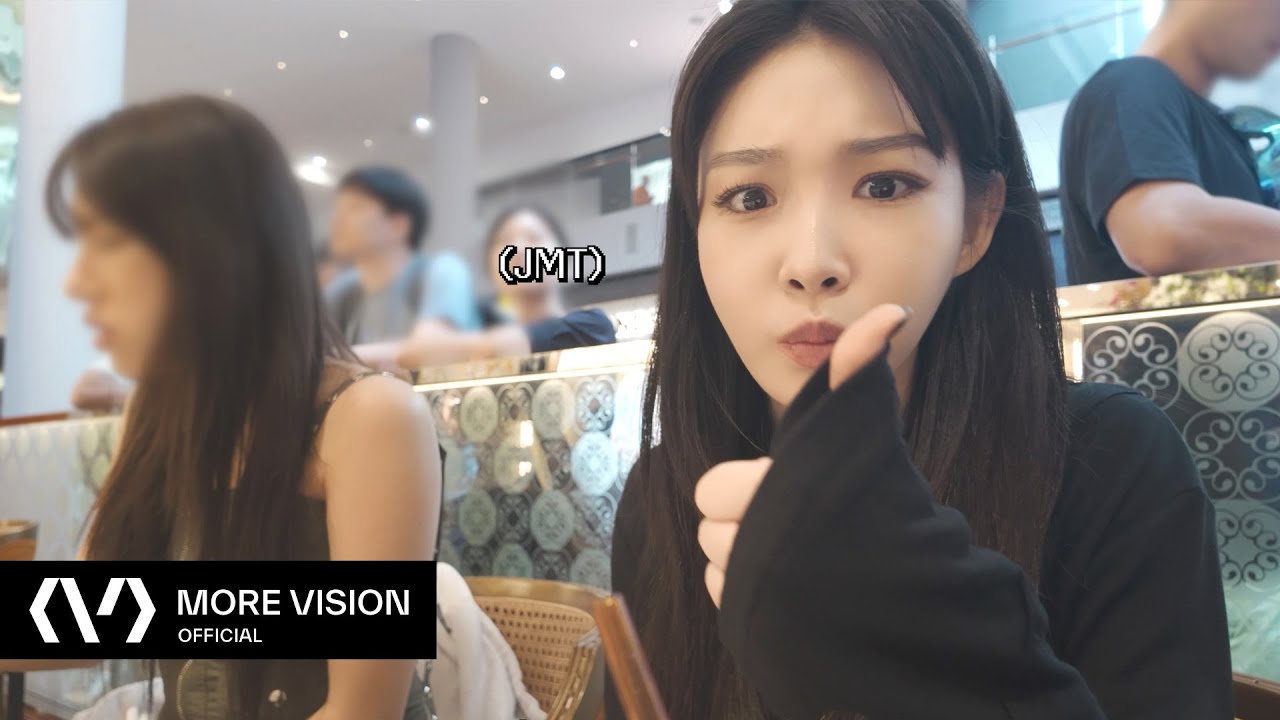 CHUNG HA 청하 l VLOG l 알찬 싱가포르 출장✈️꽁냥이 비하인드 궁금한 사람?🙋‍♀️