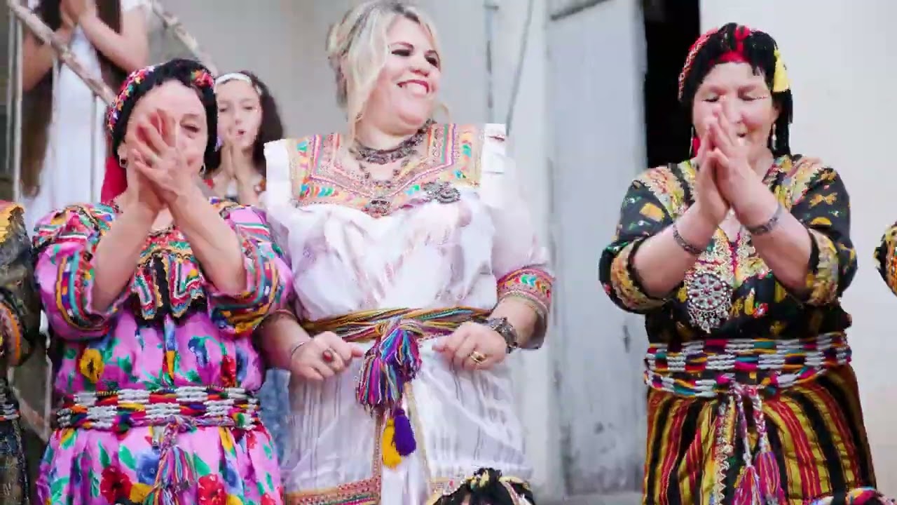 nouveau clip Karima kemache ( a3yigh barekayi ajethiyi g ray_iw ) ❤️❤️