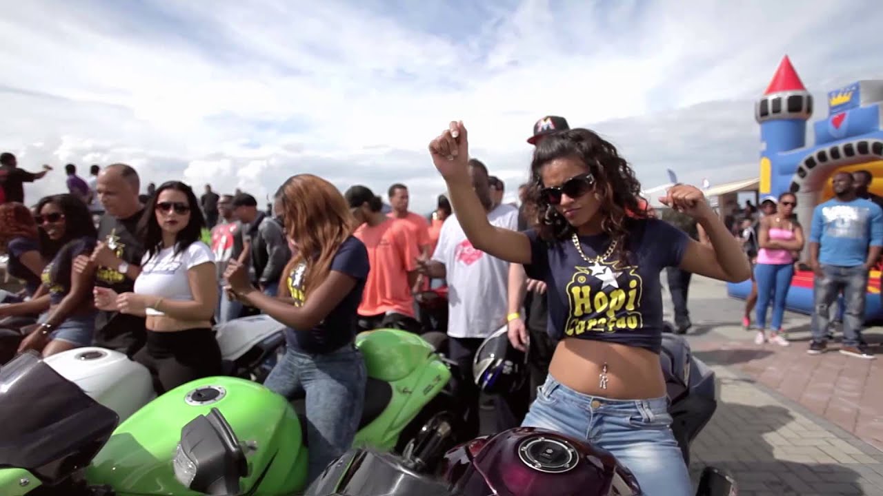 HOPI CURACAO - ALL STARS FT DJ MOORTJE (OFFICIAL VIDEOCLIP)
