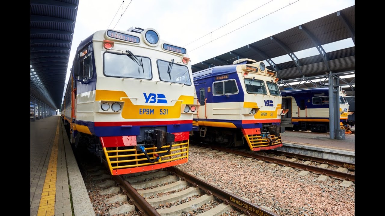 Київська кільцева електричка. Kyiv Urban Electric Train.