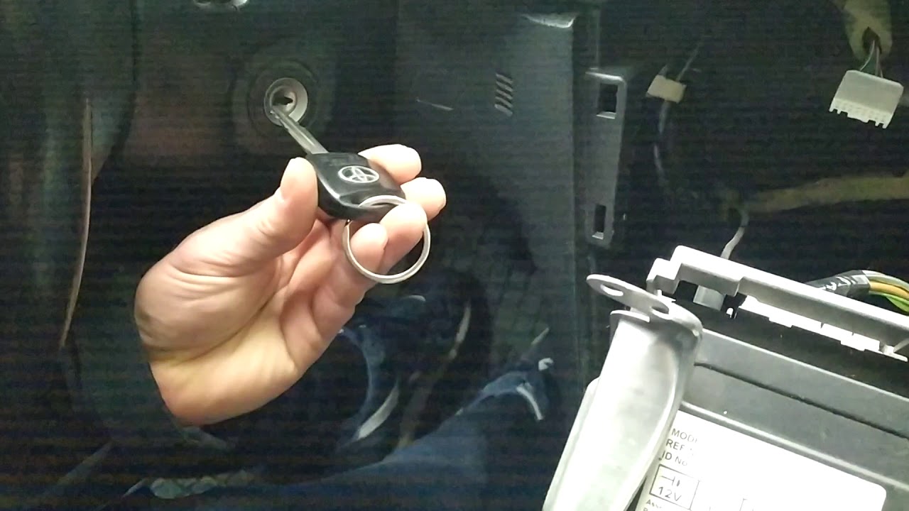 Emulator zmieniarki Yatour YT-M06 Toyota Avensis T25 2005r. Radio W53904