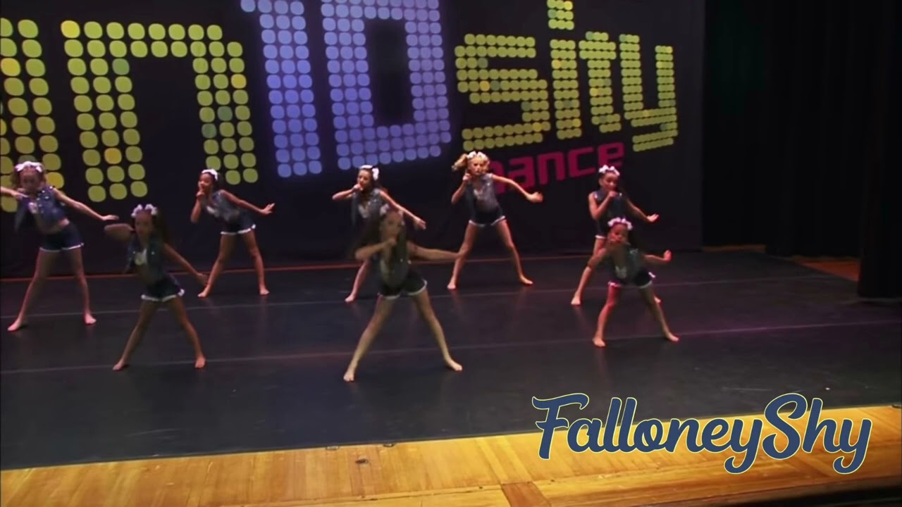 Country Cuties - Dance Moms (Custom Edited Song)