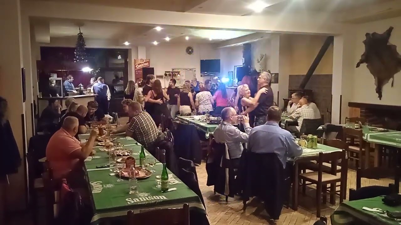 Hudební skupina MIX 777233207