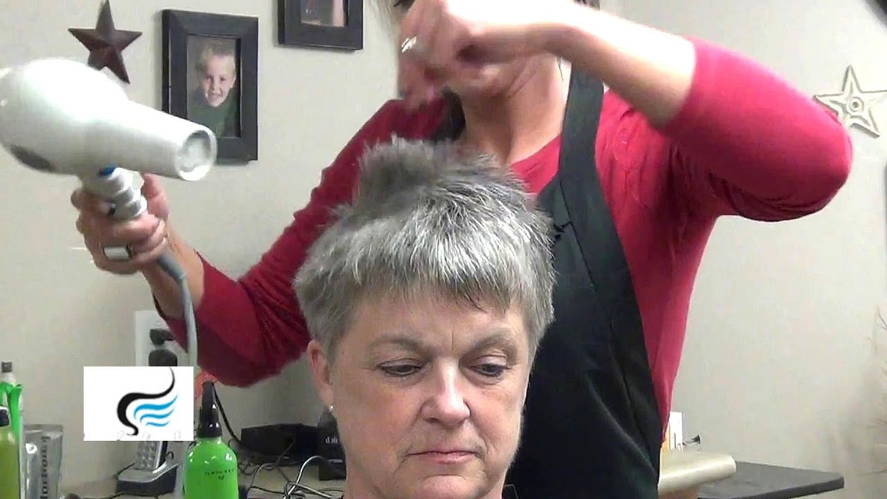 Cute Natural Hairstyles for Short Hair