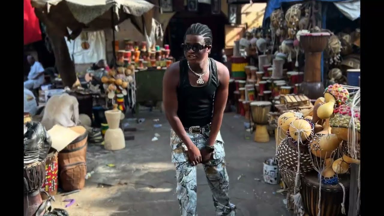 WALL DEN - KOUMABEY (clip officiel 2025)