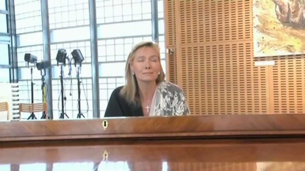 Elizabeth Sombart présente la Fondation Résonnance : Interview Paris, 7 novembre 2010