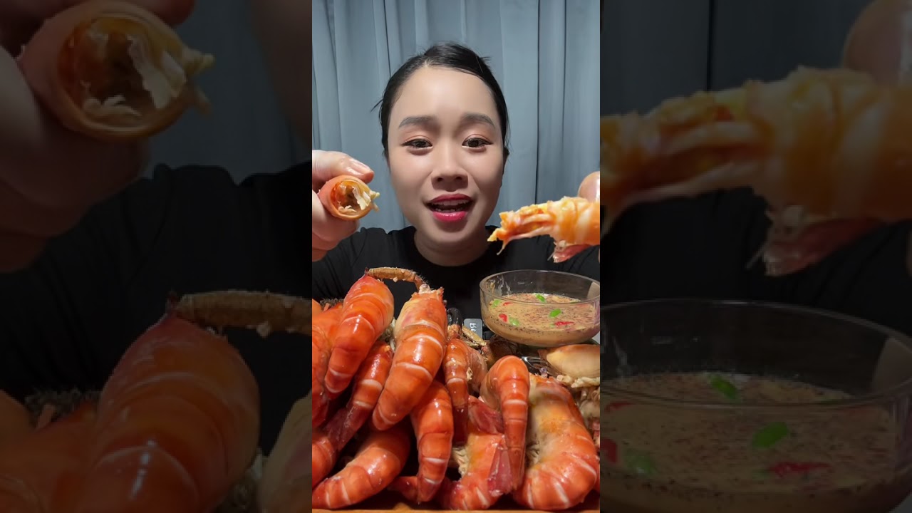 Tôm càng luộc nước dừa là chân ái 🤭❤️#mukbang #ancungtiktok #tomluocnuocdua