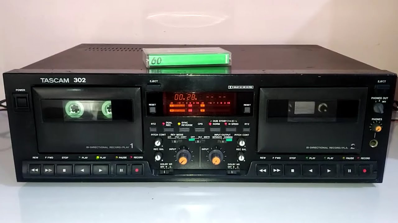TASCAM 302 double cassette deck