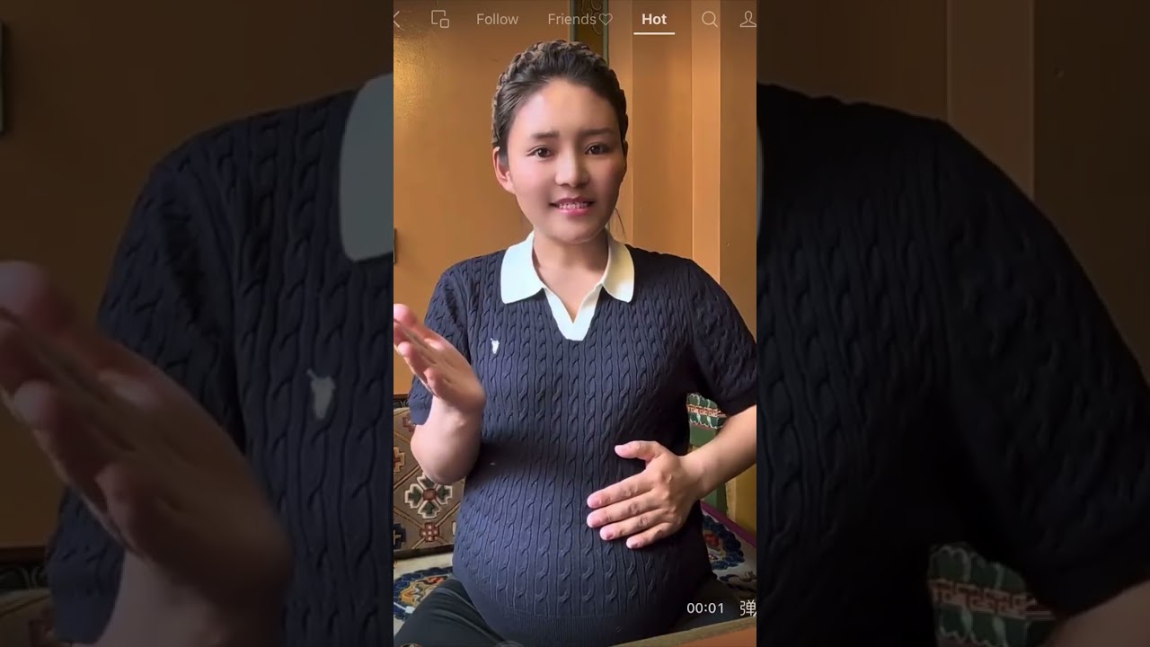 ཇ་ཁང་ནང་གི་ཨ་ཅེ་ཁ་མང་ཚོ་ལ་བཀྲིས་ལྷ་མོས་ལན་གནད་ལ་འཁེལ་བ་ཞིག་རྒྱབ་འདུག 