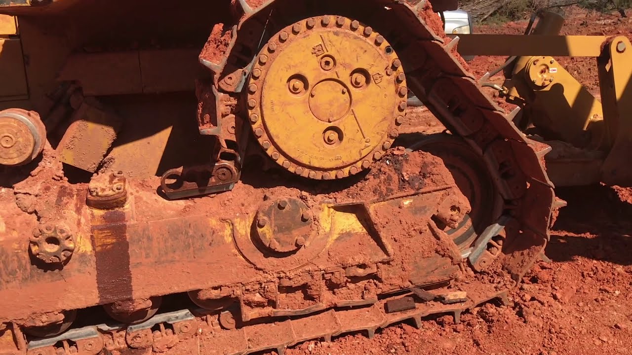How To Remove Final Drive From Bulldozer D6R xl