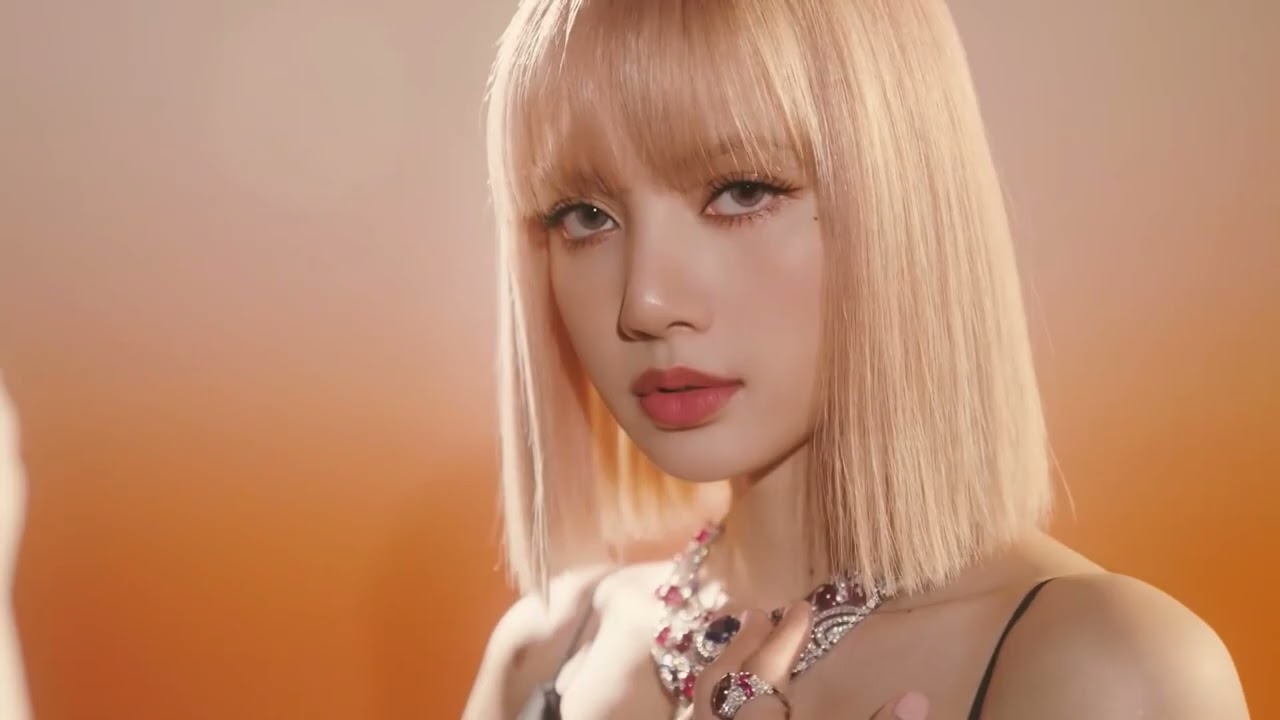 taelice love song no.1 -Heart Attack- Lisa & V