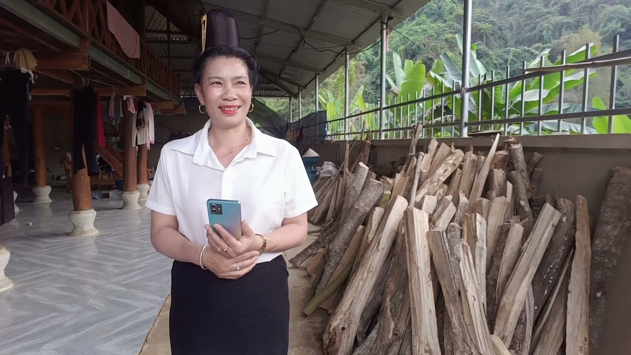 Quàng Khiêm Và lò Buông hát thái qua điện thoại 😭😭