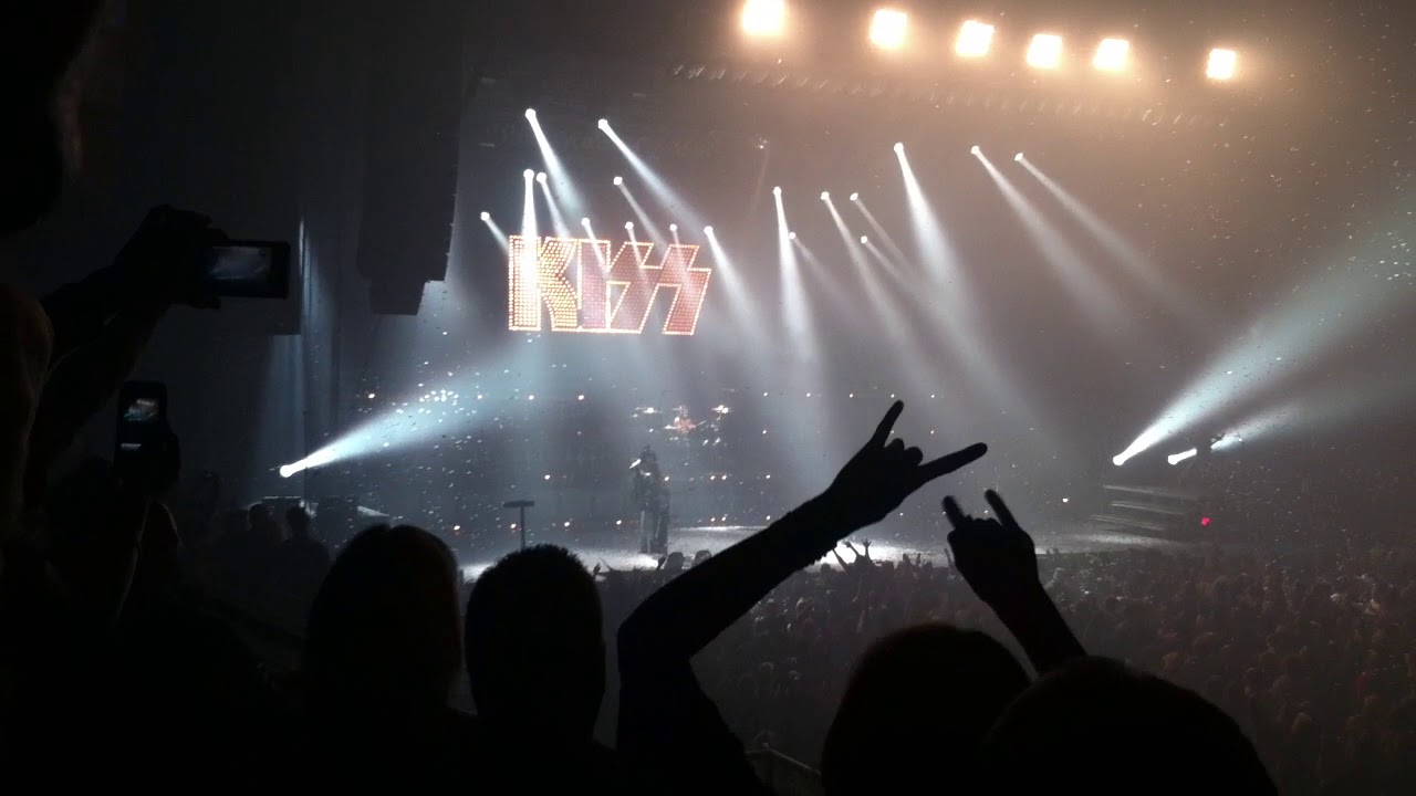 KISS - 