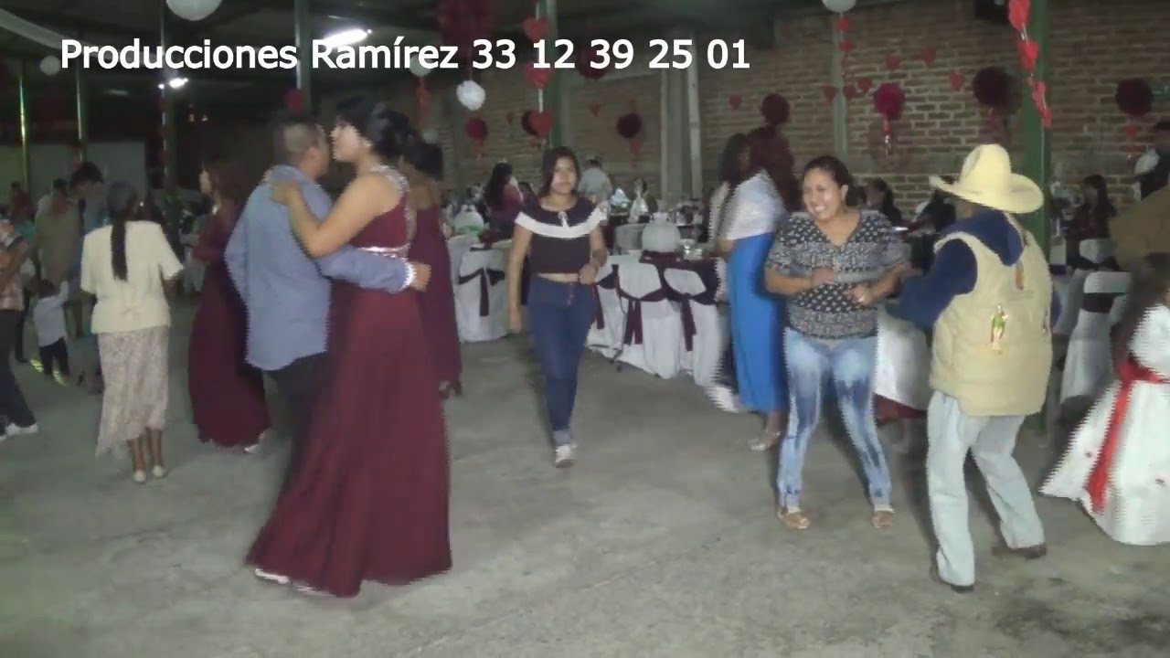 La boda de Alma Gabriela y José Daniel el Baile