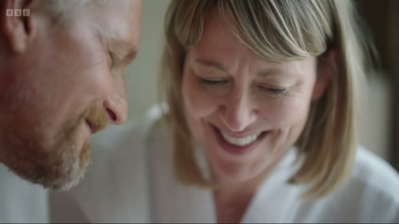 Nicola Walker & Barry Atsma in The Split - Blank Page - Hannah Defoe & Christie Carmichael