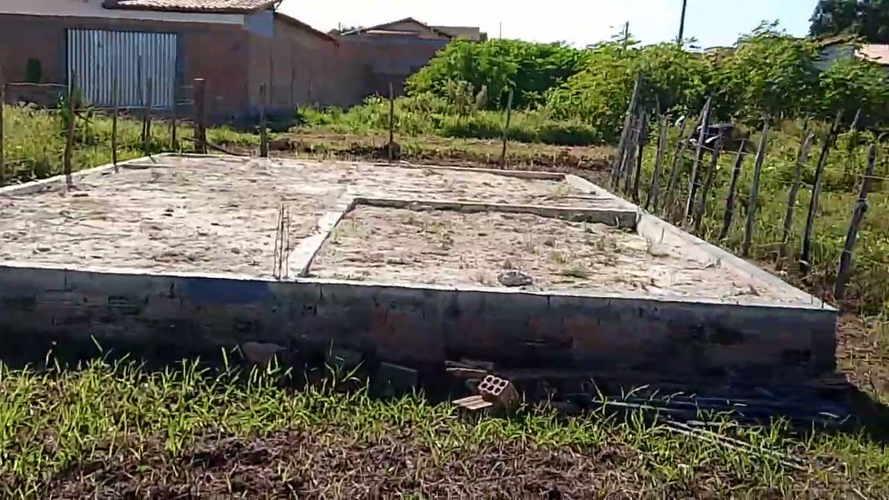 terreno  no ponto para  construir