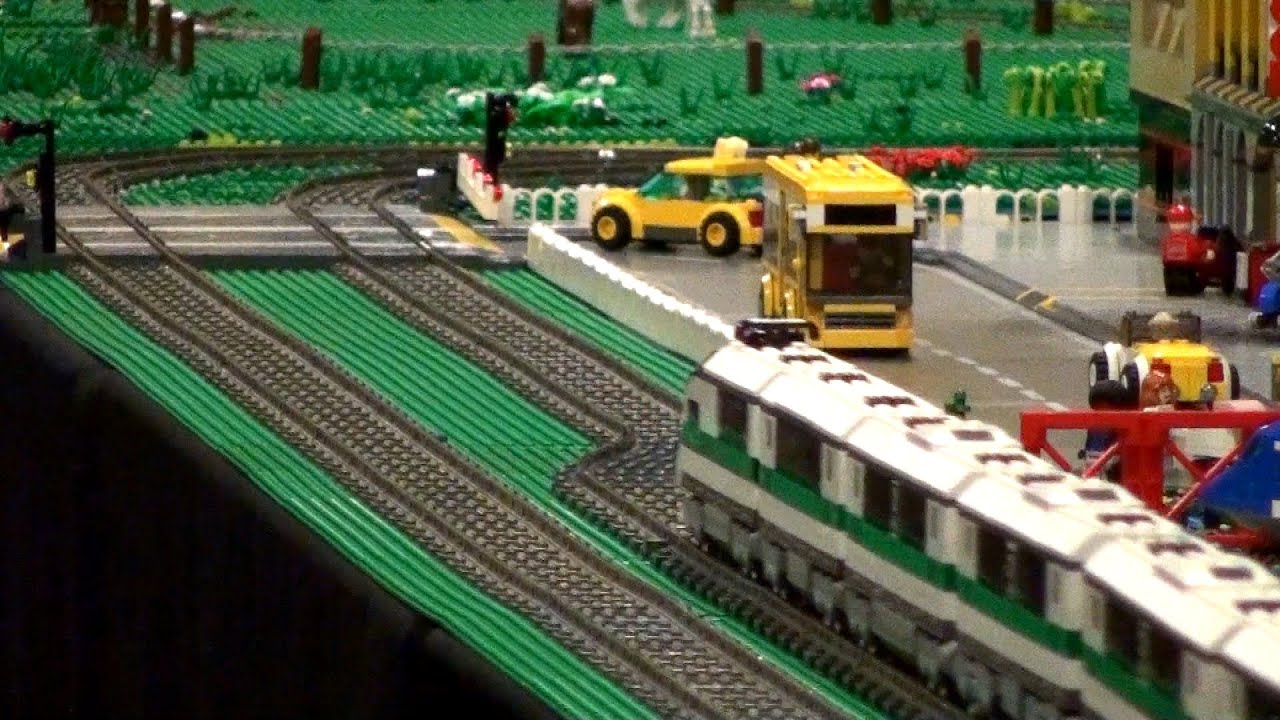 Lego train 4511 on very detailed bridge