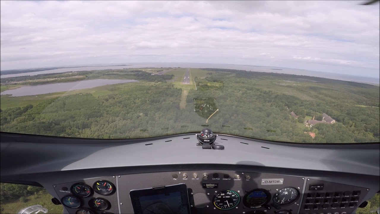 CCH-Cavalon 2017-06-27 EDCP (Peenemünde) arriving RYW 31 AutoGyro