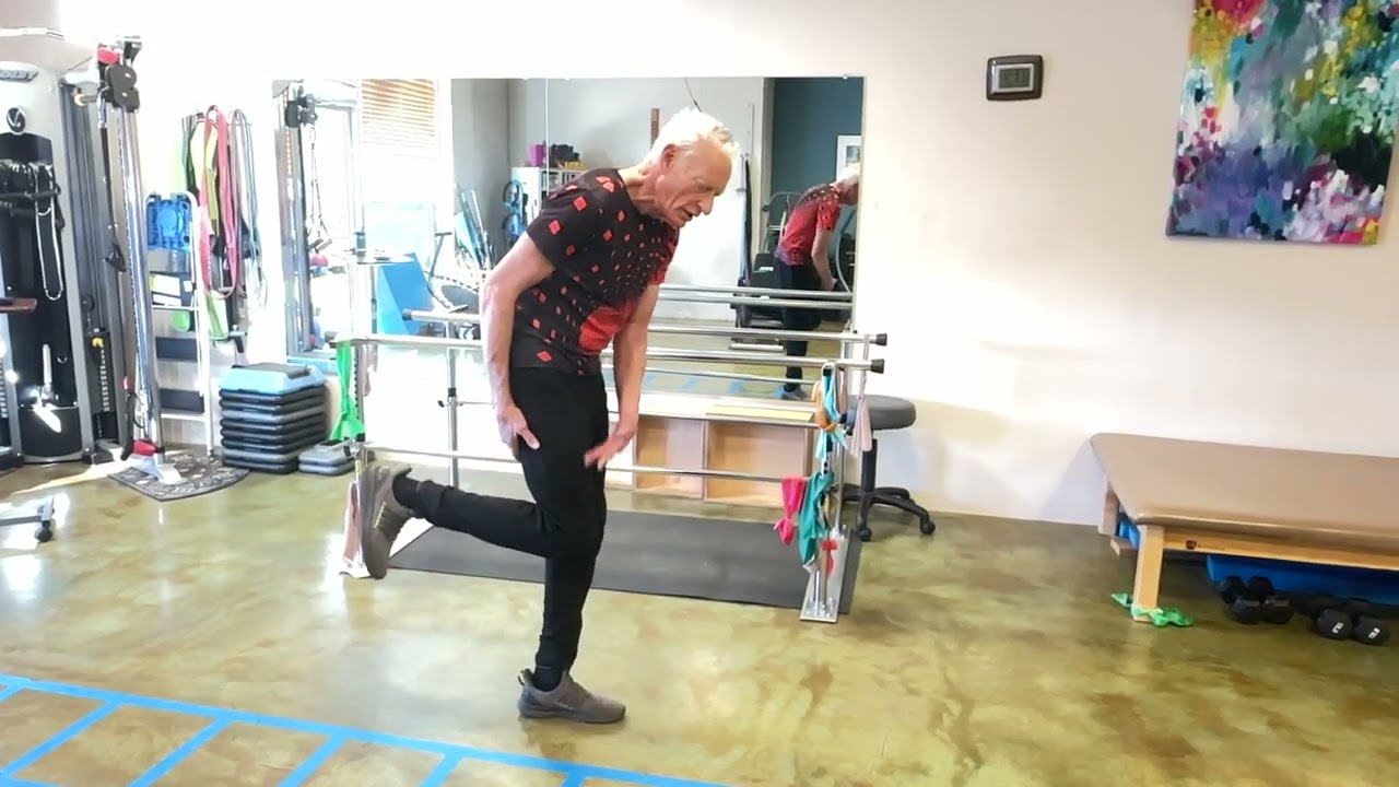 Dynamic Stretch to Maintain Independence as We Age, Part One