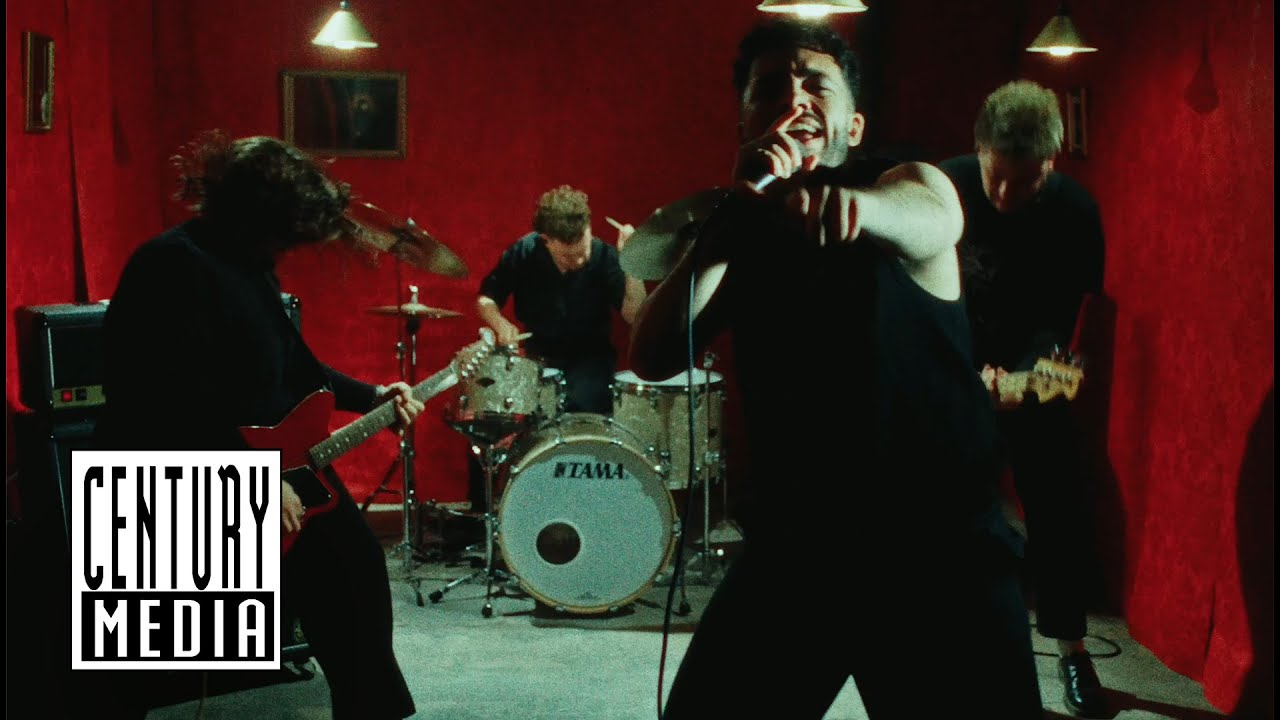 LOVE IS NOISE – Hole In Me (OFFICIAL VIDEO)