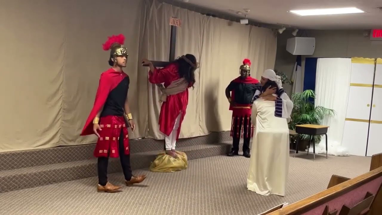 Drama Conmemorando la Crucifixión, Muerte y Resurrección de Jesús