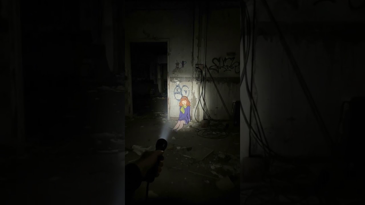 Why is Scooby-Doo Sitting Alone in This Creepy Building? 😰🐕