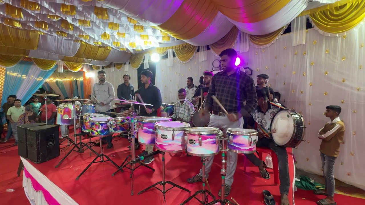 Non stop haldi song *haldi show yelwade #trending #banjo#viralvideo #keybordist #marathisong #haldi