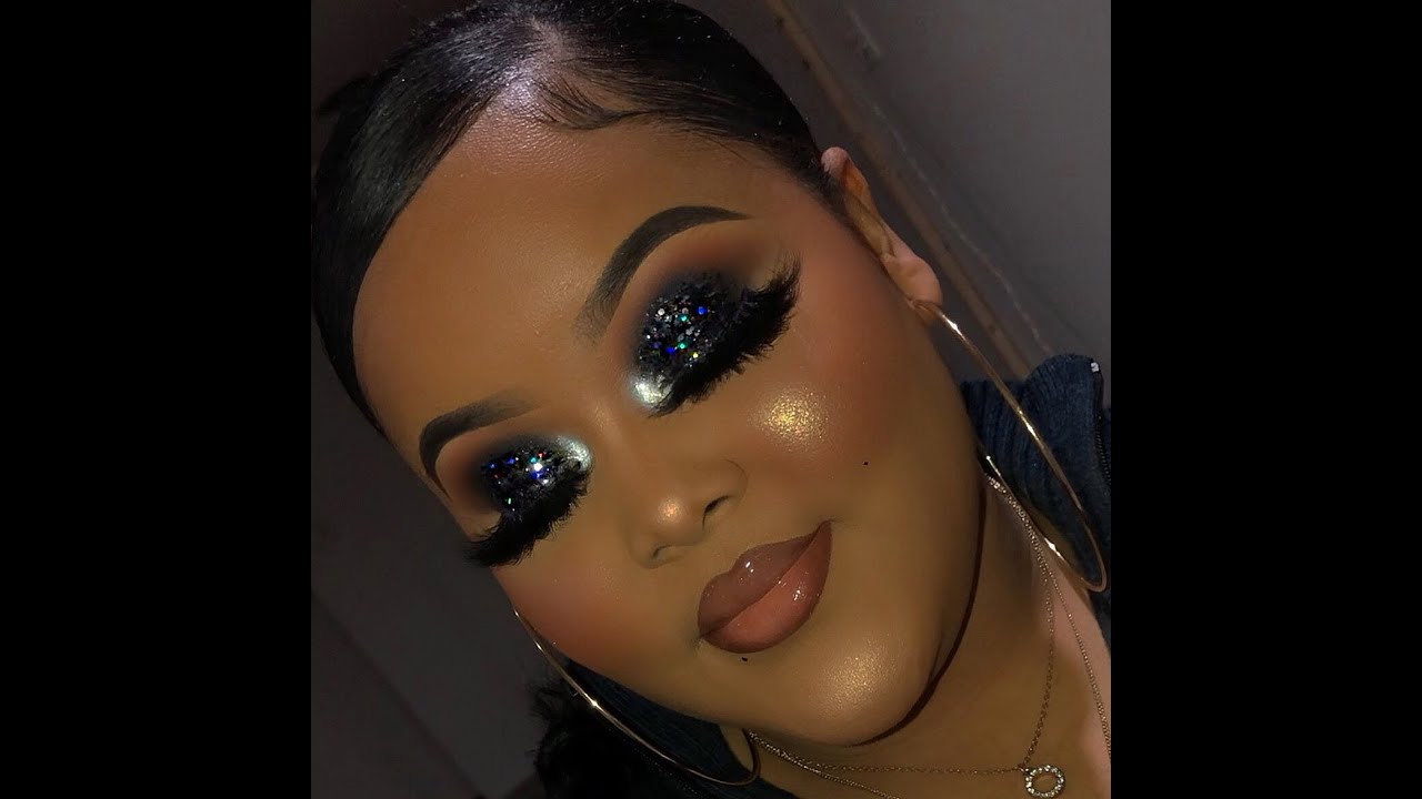 Black glitter Smokey Eye tutorial