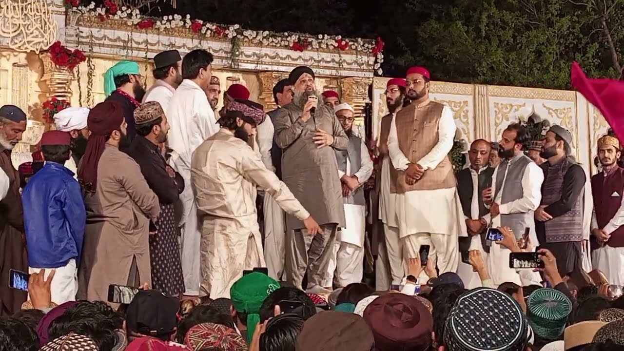 Noor ka sama 2022|| Owais Raza Qadri || Best kalam 2022 Muj Pay Be Nazar A Karam || Youtube HD