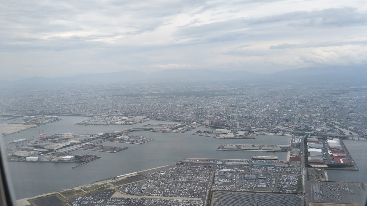 HD-KLM KL-867 Boeing 777-200ER Landing Osaka Kansai from Amsterdam