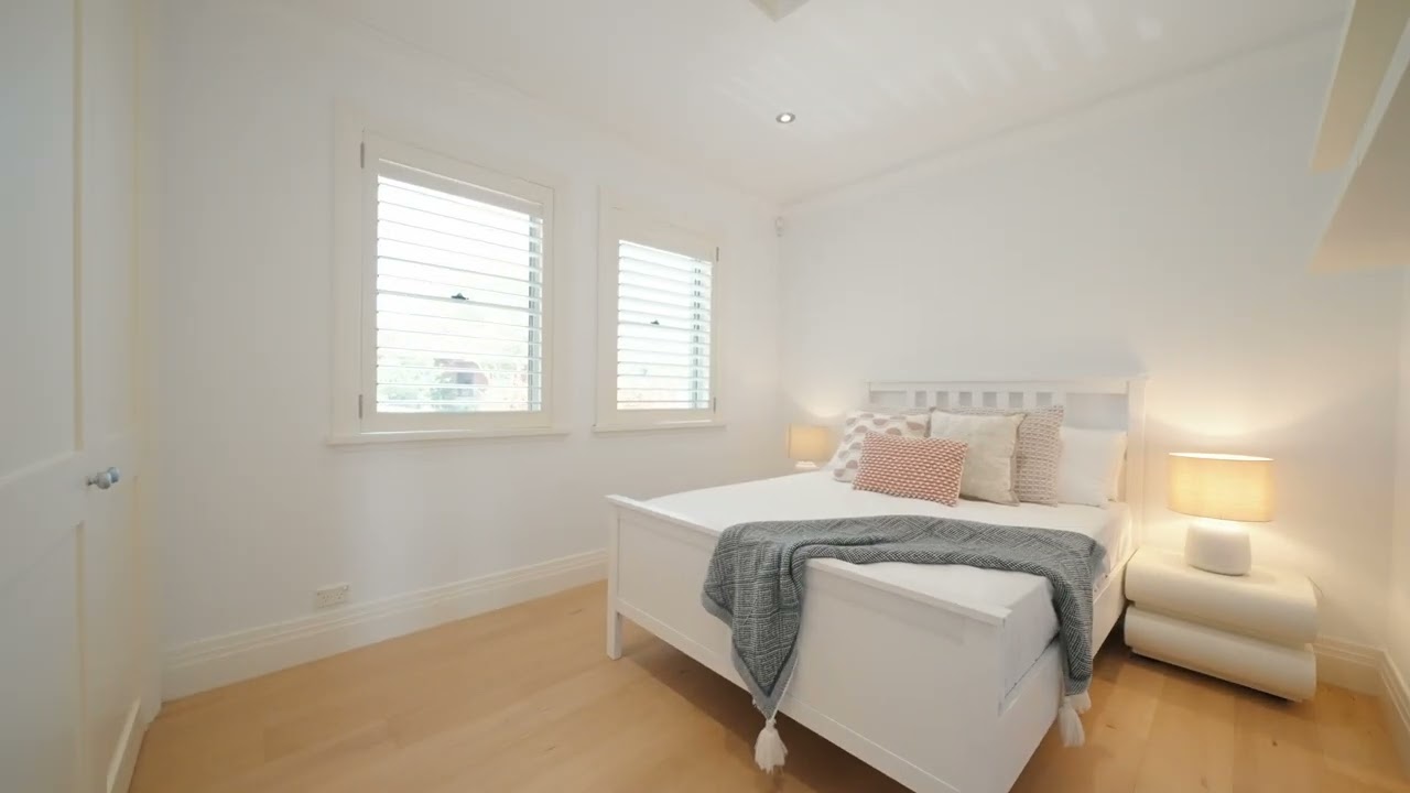 Ray White Lower North Shore Group Presents... 8 Pindari Avenue, Mosman
