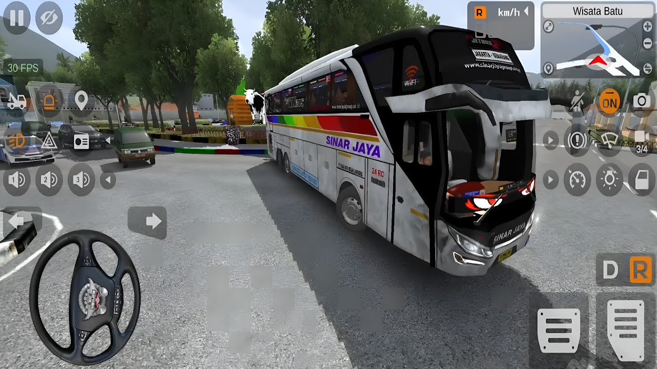 Bus Tayo Pariwisata mosak masik dijalan Full Telolet Basuri