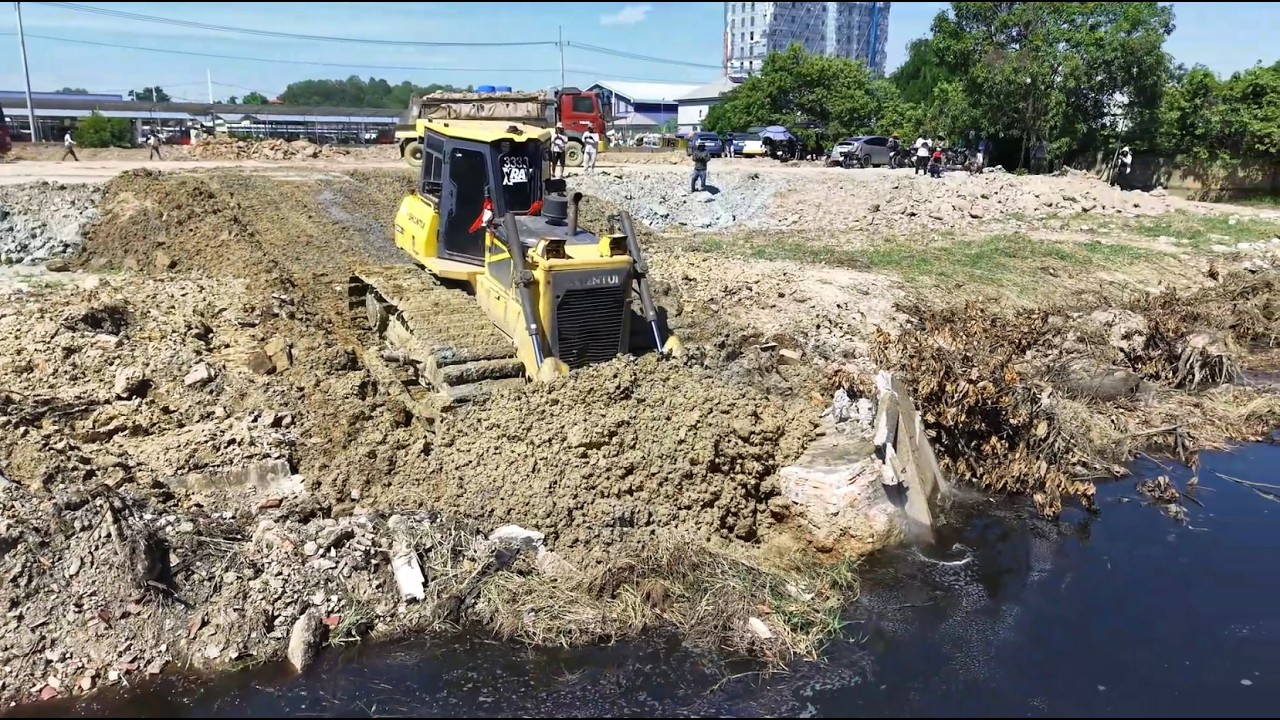 OMG!Great Start Project Power By SHANTUI DH17C2 Pushes Delete deep pond fish Truck 25.5t Fill Land