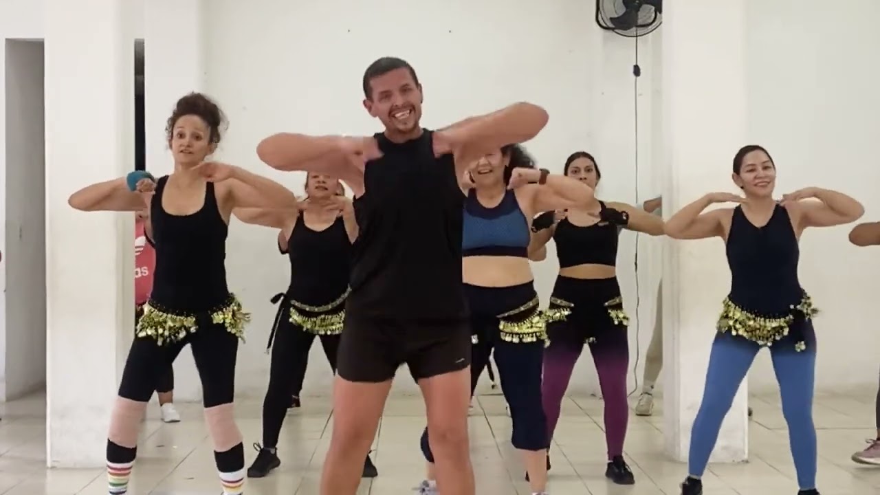 Desconocidos // Manuel Turizo // Mau y Ricky // Camilo // Coreografía 