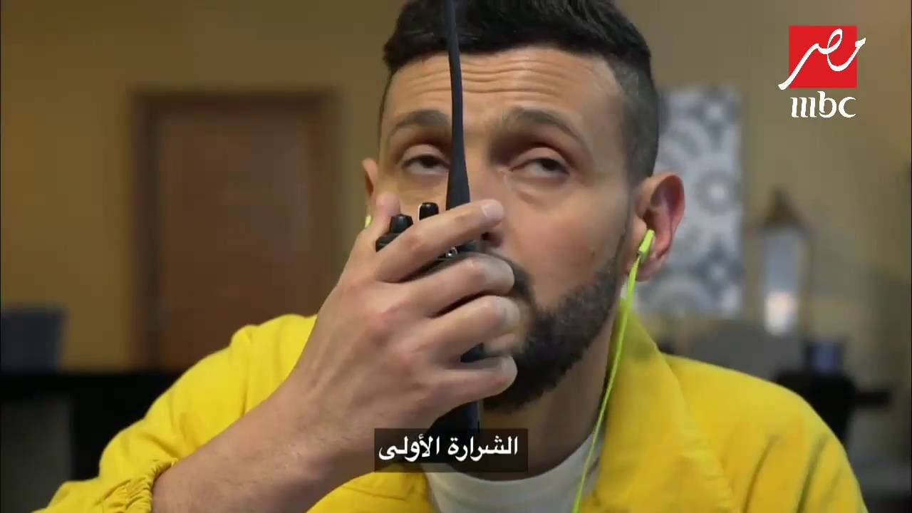 رد فعل الخليل كوميدي في الغرفة بعد أول شرارة ...