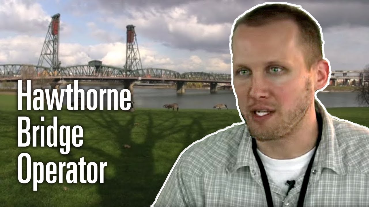 Lift: The story of a bridge operator