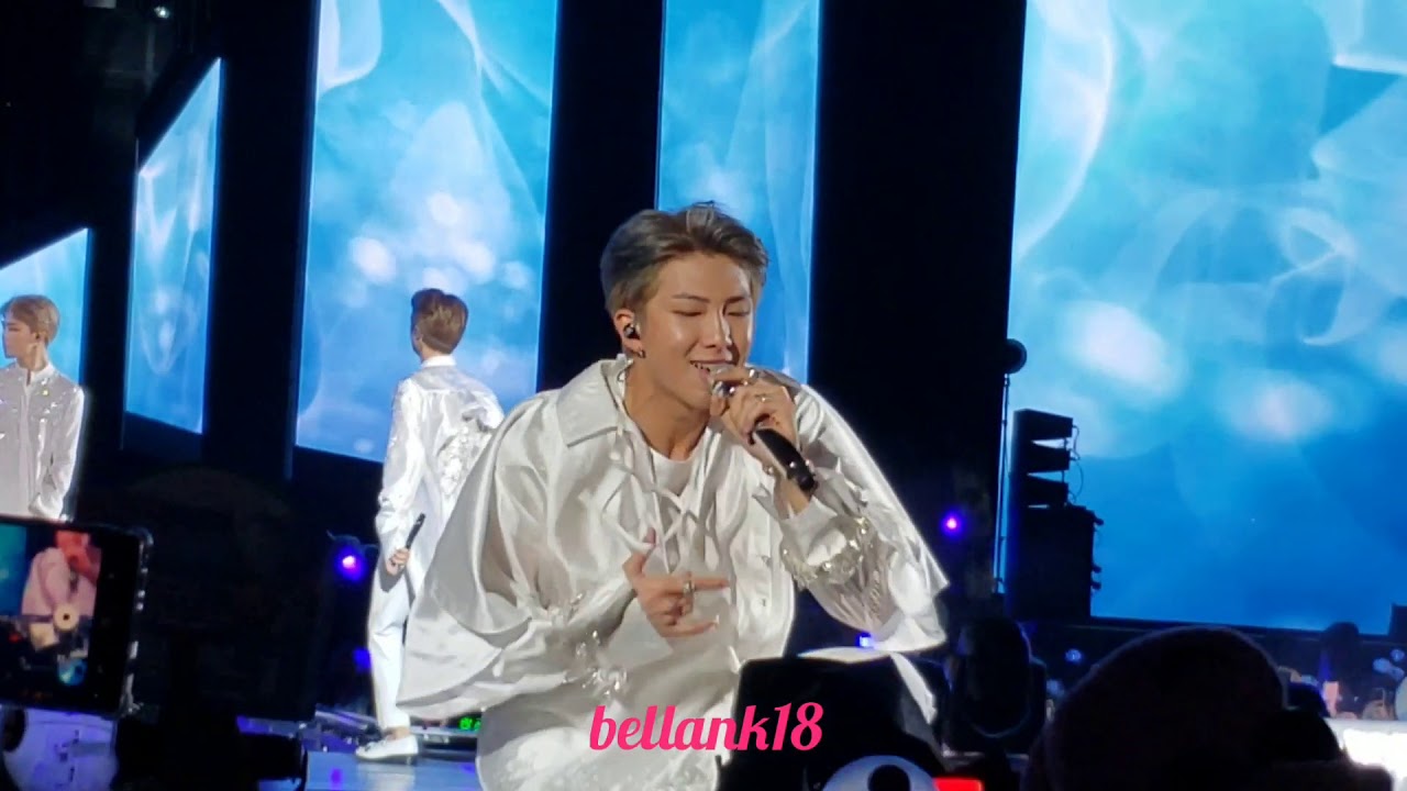 181006 (I Need U+ Run) BTS 'LOVE YOURSELF TOUR CITIFIELD' NY