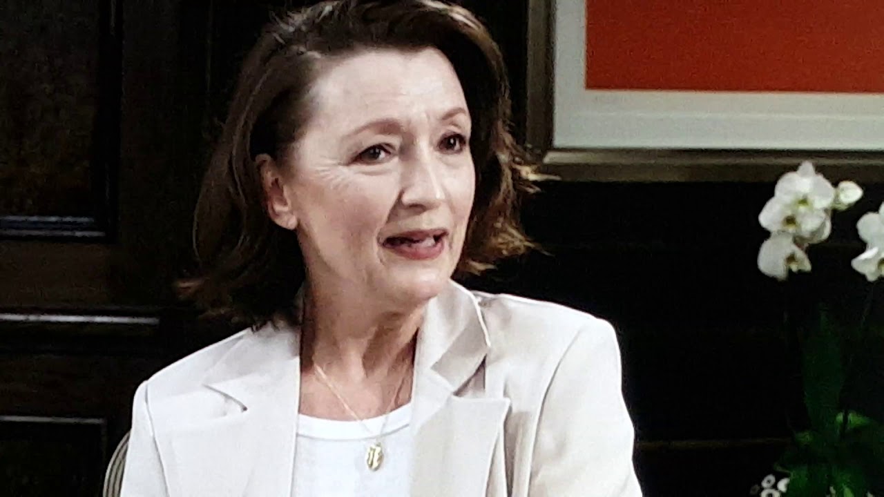 'Mum'-Lesley Manville(Agelessness of love)!