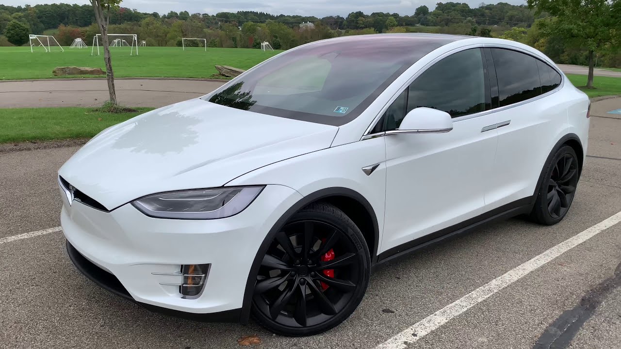Почему вам стоит купить Tesla Model X