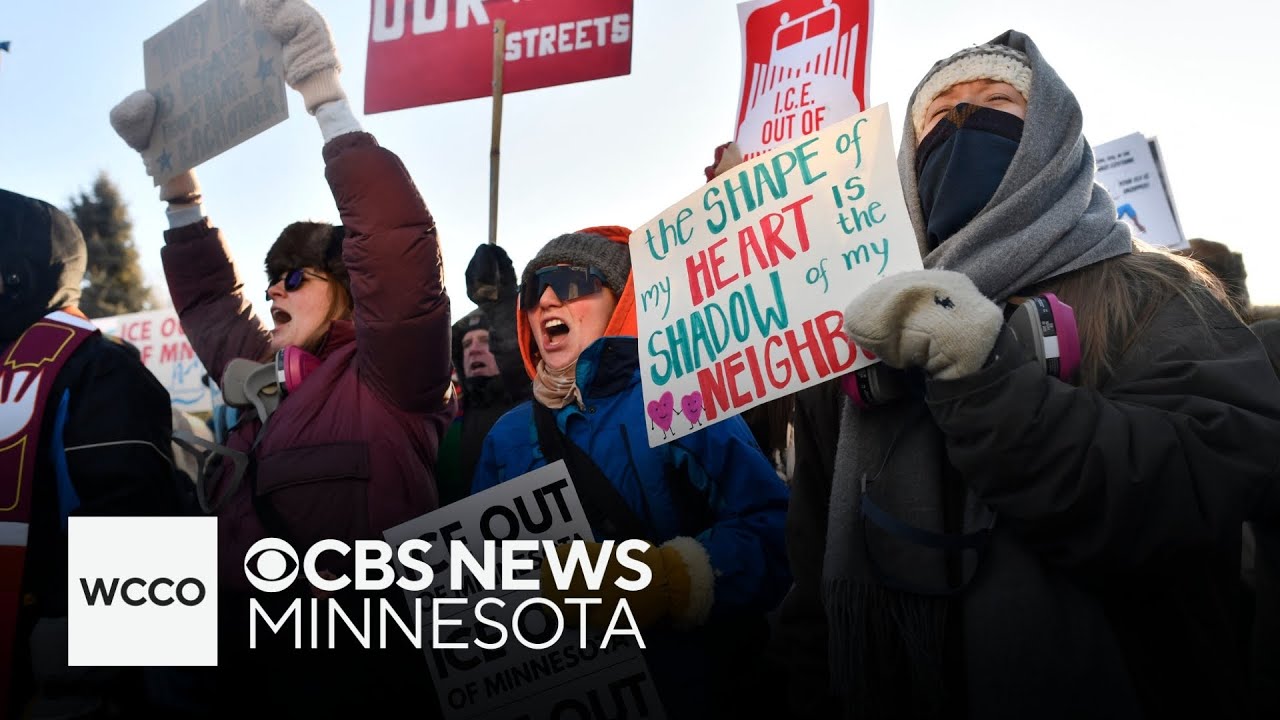 Faith leaders join community members to protest prosecution of ICE observers