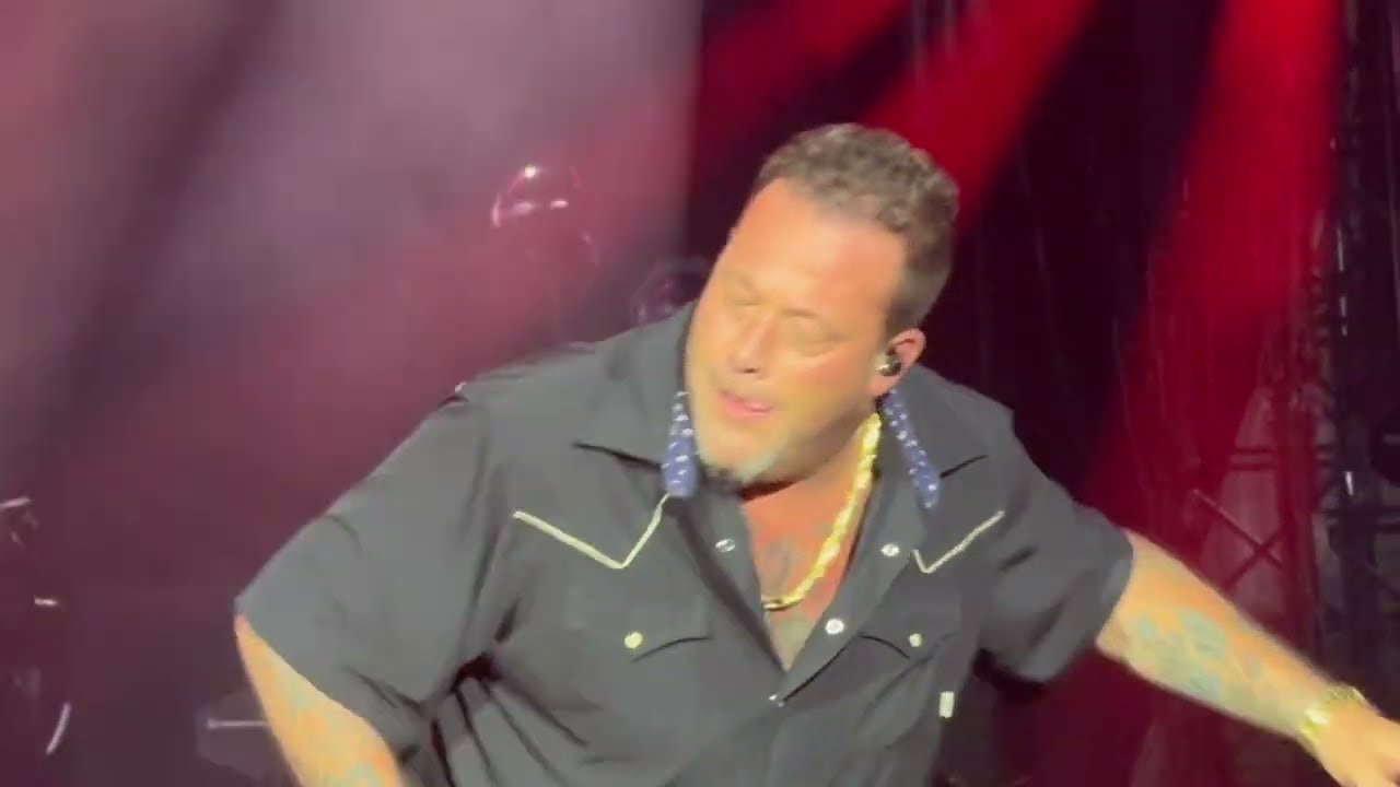 Uncle Kracker ~All Summer Long ...2024 Sun Goes Down Tour Milwaukee