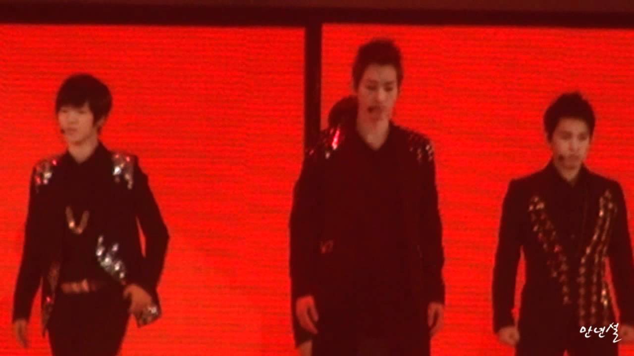 120111 GDA Super Junior - Superman