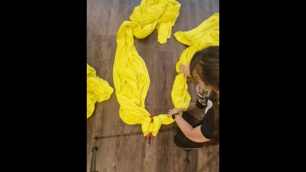 How to: Rig an aerial silk on an oval hanging ring - (0/ o ring knot)
