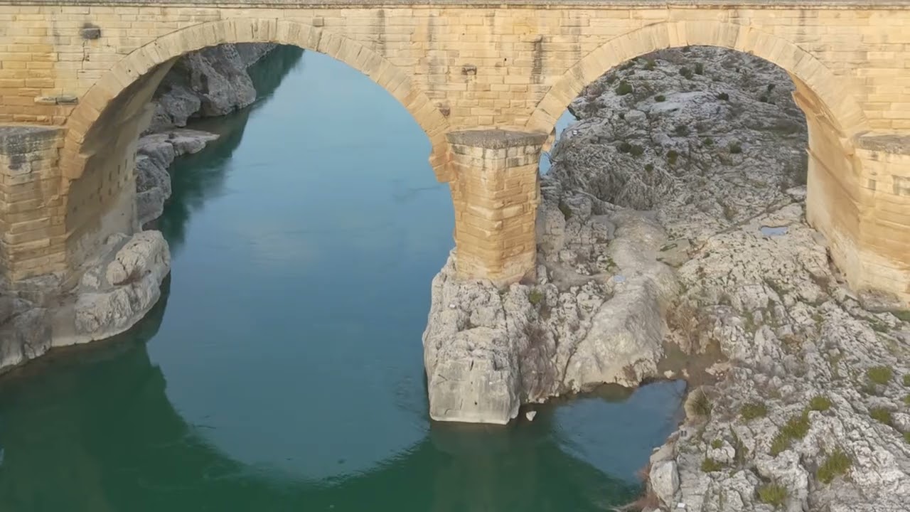 le pont du Gard transformation de la 1ère vidéo