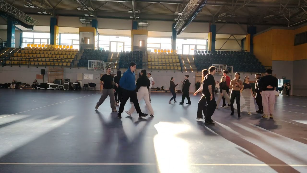 Szalagavató főpróba 13/B BKSZC Erzsébet Királyné Szépészeti Technikum 