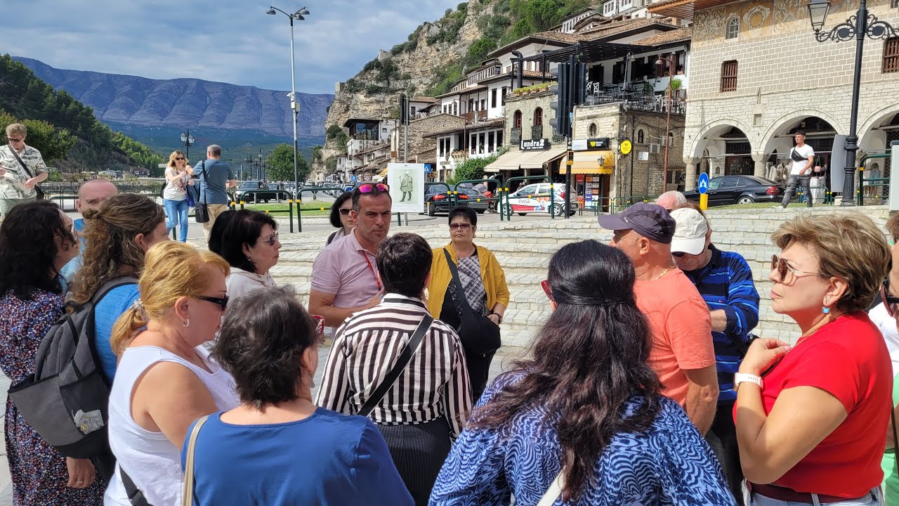 AMAZING ALBANIA / VISITING BERAT (2025).