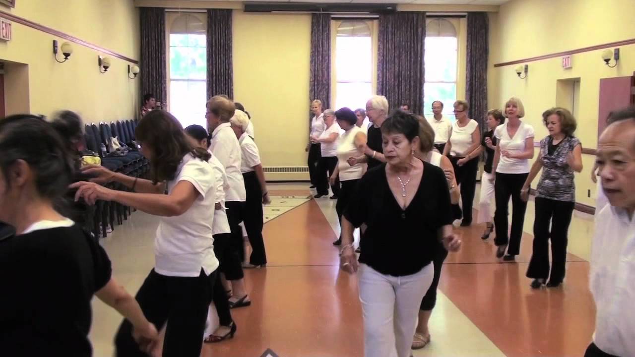 Love Little Foxtrot (Streetsville Senior Line Dance Class)